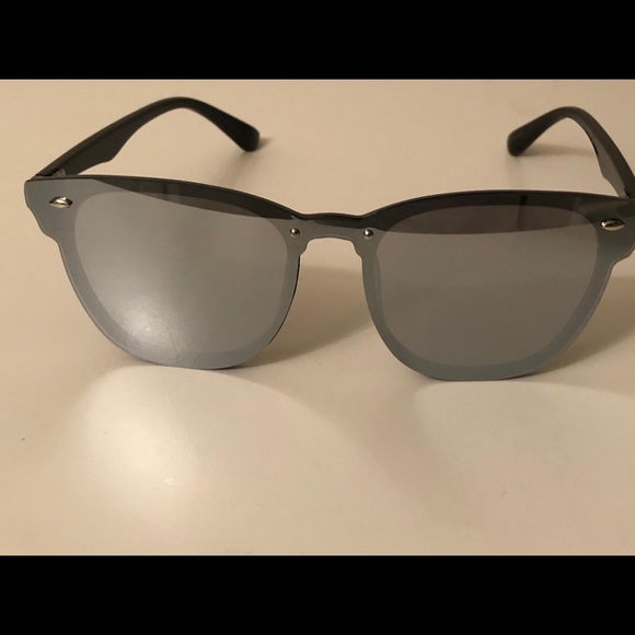 FUTURISTIC EFFECT A CLASSIC HALF FRAME SUNGLASSES - Picture 1 of 11